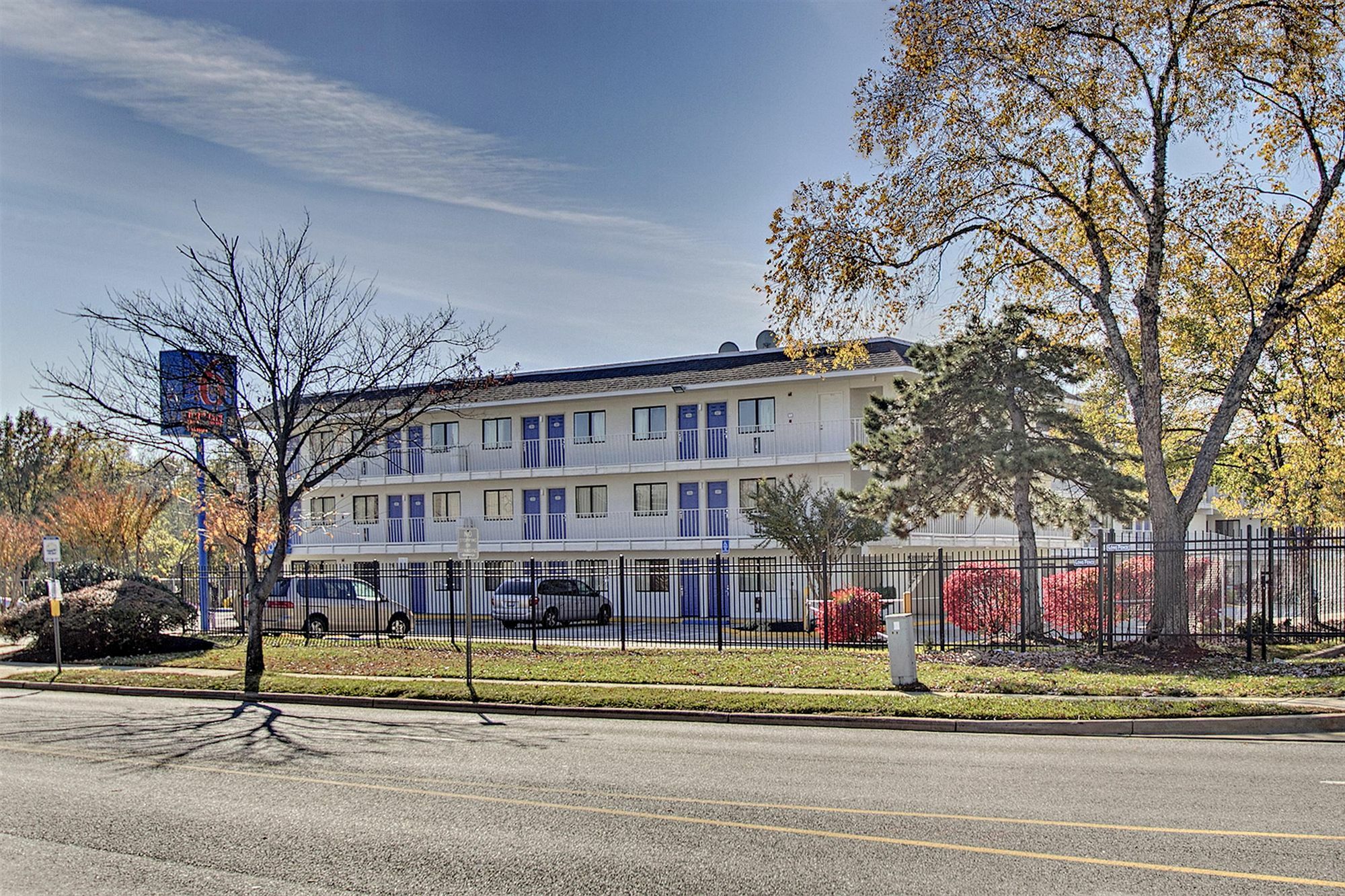 Motel 6-Capitol Heights, Md - Washington ラルゴ エクステリア 写真